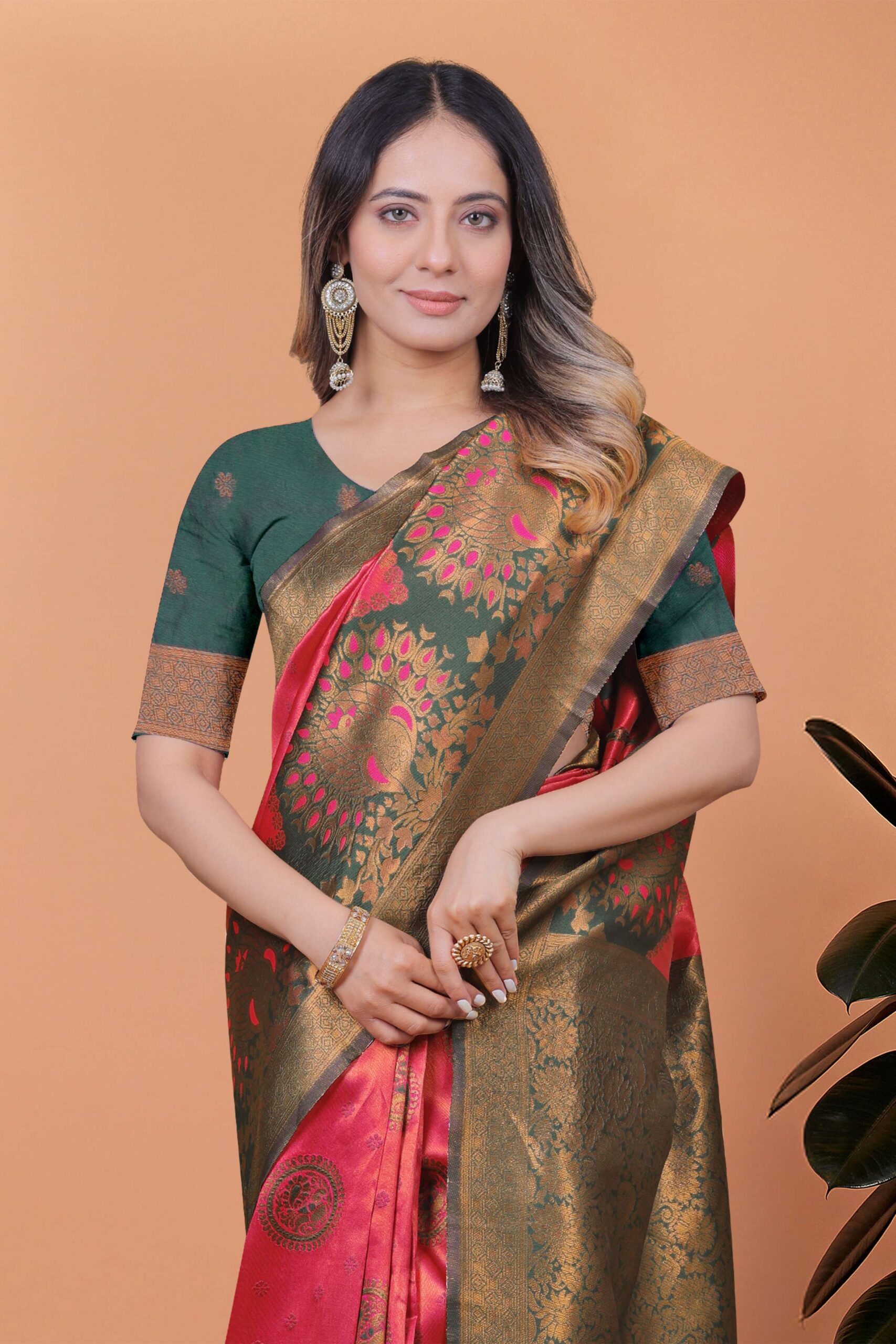 Royal Grace Banarasi Silk Saree with Floral & Peacock Zari Motifs ? Deep Rose Pink & Antique Gold with Green Border - Image 4